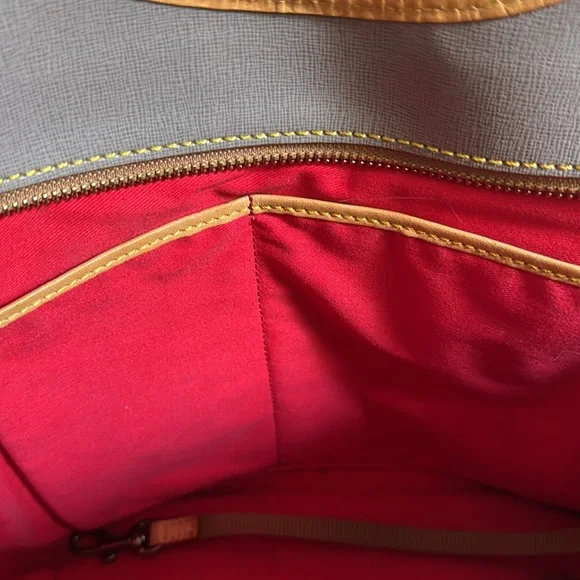 DOONEY & BURKE HANDBAG - Picture 7 of 10